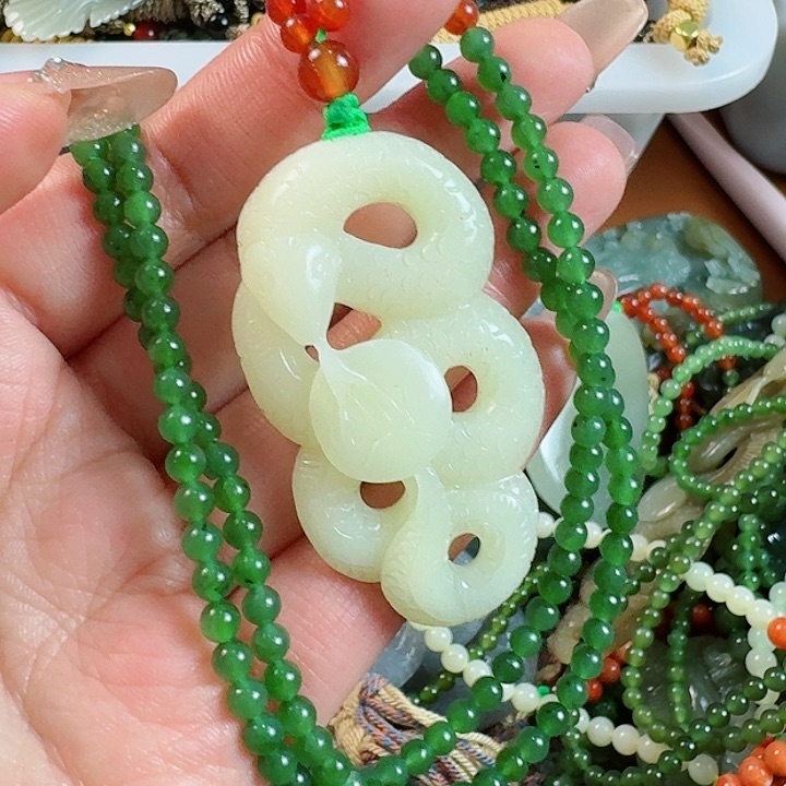 和田玉挂件未镶嵌