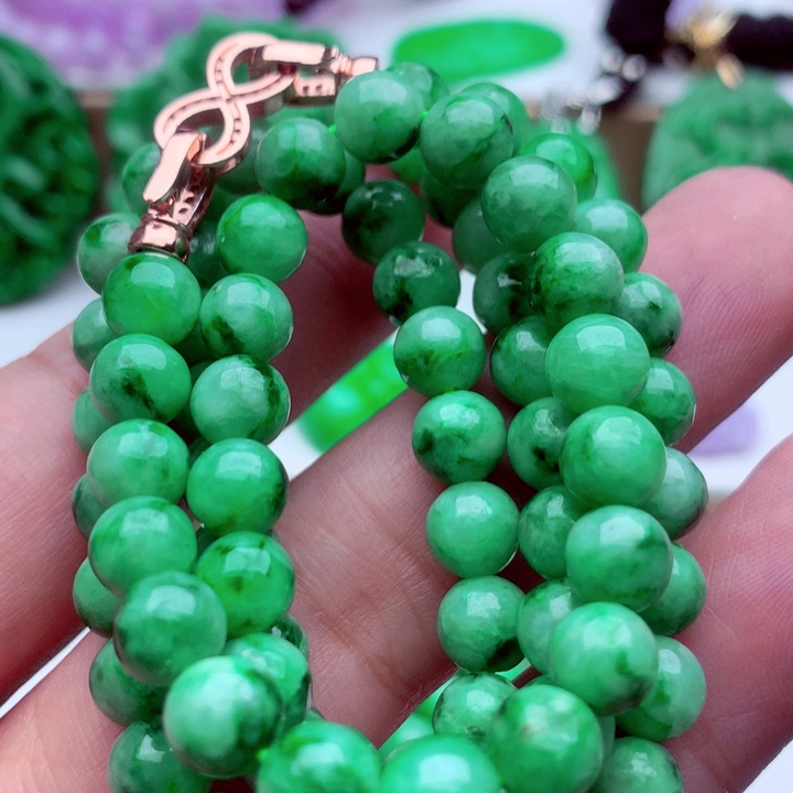 翡翠未镶嵌毛衣链