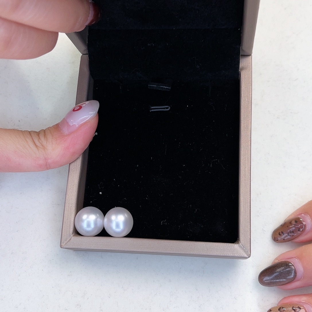 海水珍珠耳钉18K金镶嵌澳白珍珠11-12mm