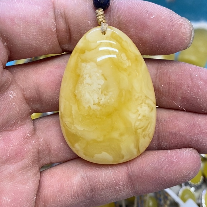 蜜蜡裸石未镶嵌吊坠
