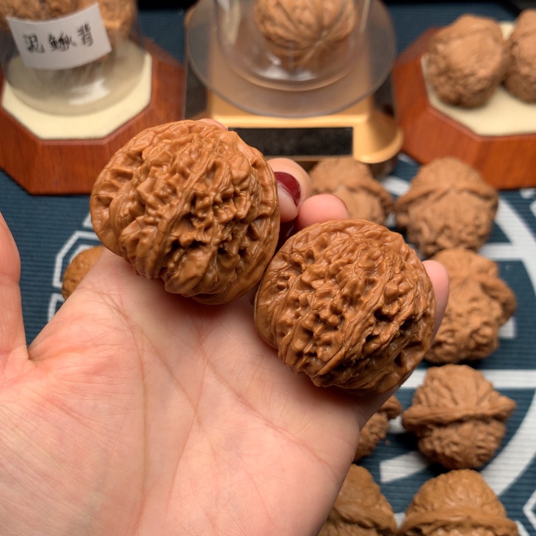 文玩核桃把件四座楼