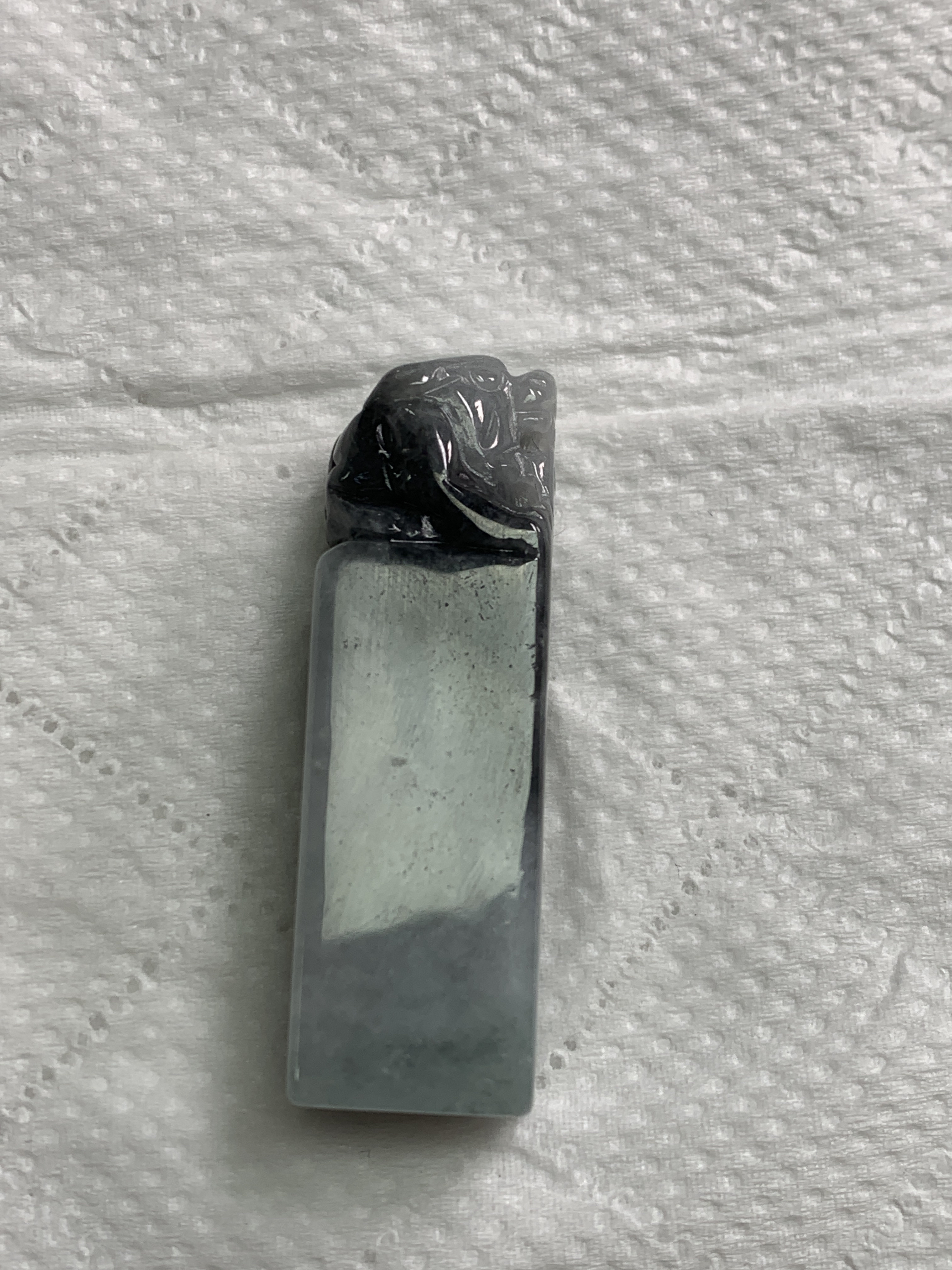 玉如军意翡翠珠宝