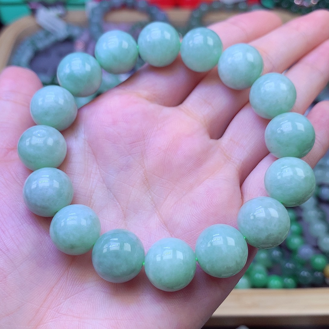 缅甸天然A货翡翠 卡13mm左右 满圈浅绿翡翠男士手串