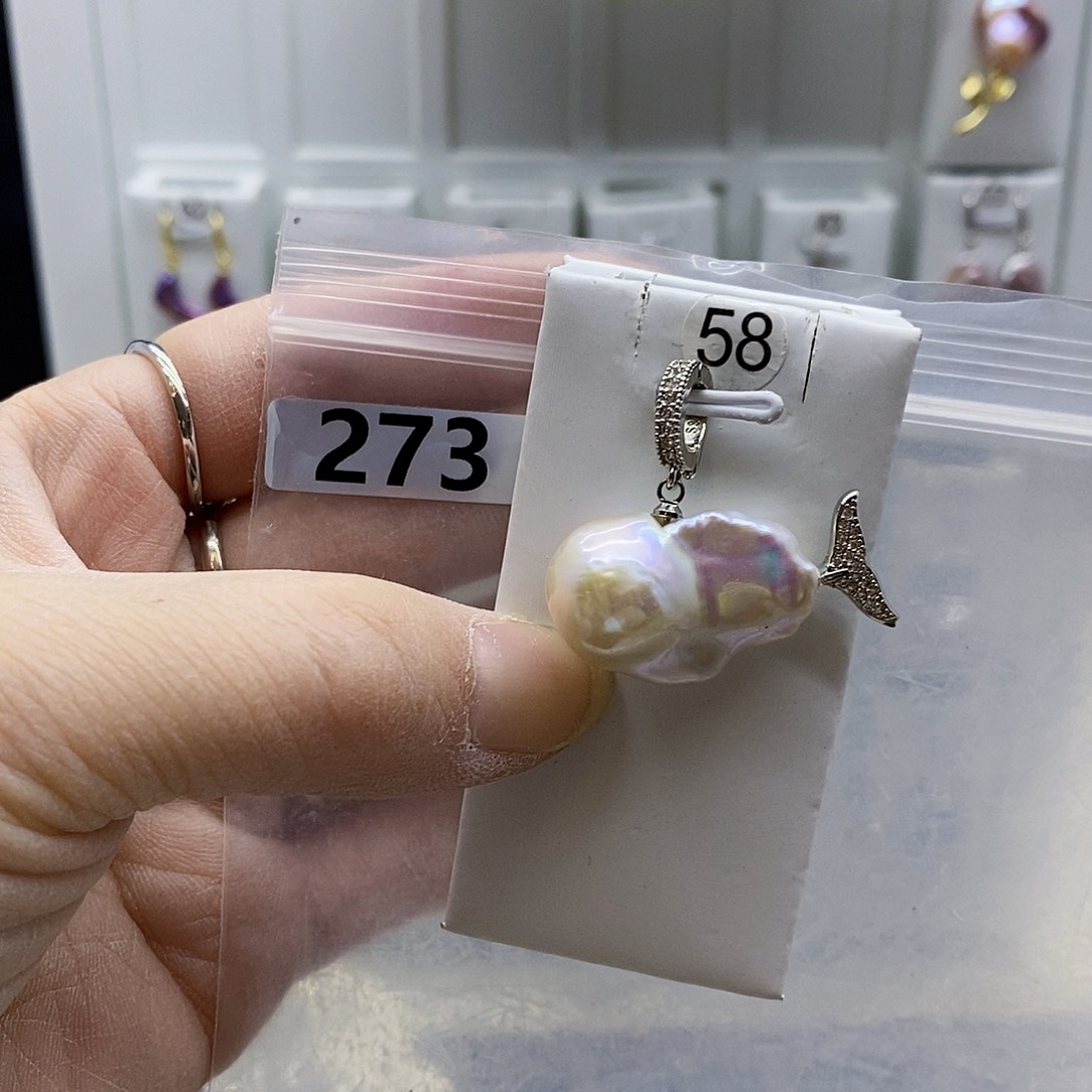 颈饰合金淡水珍珠