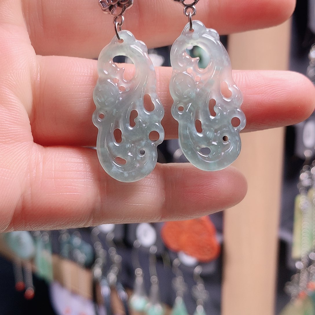 翡翠银S925镶嵌耳饰精美