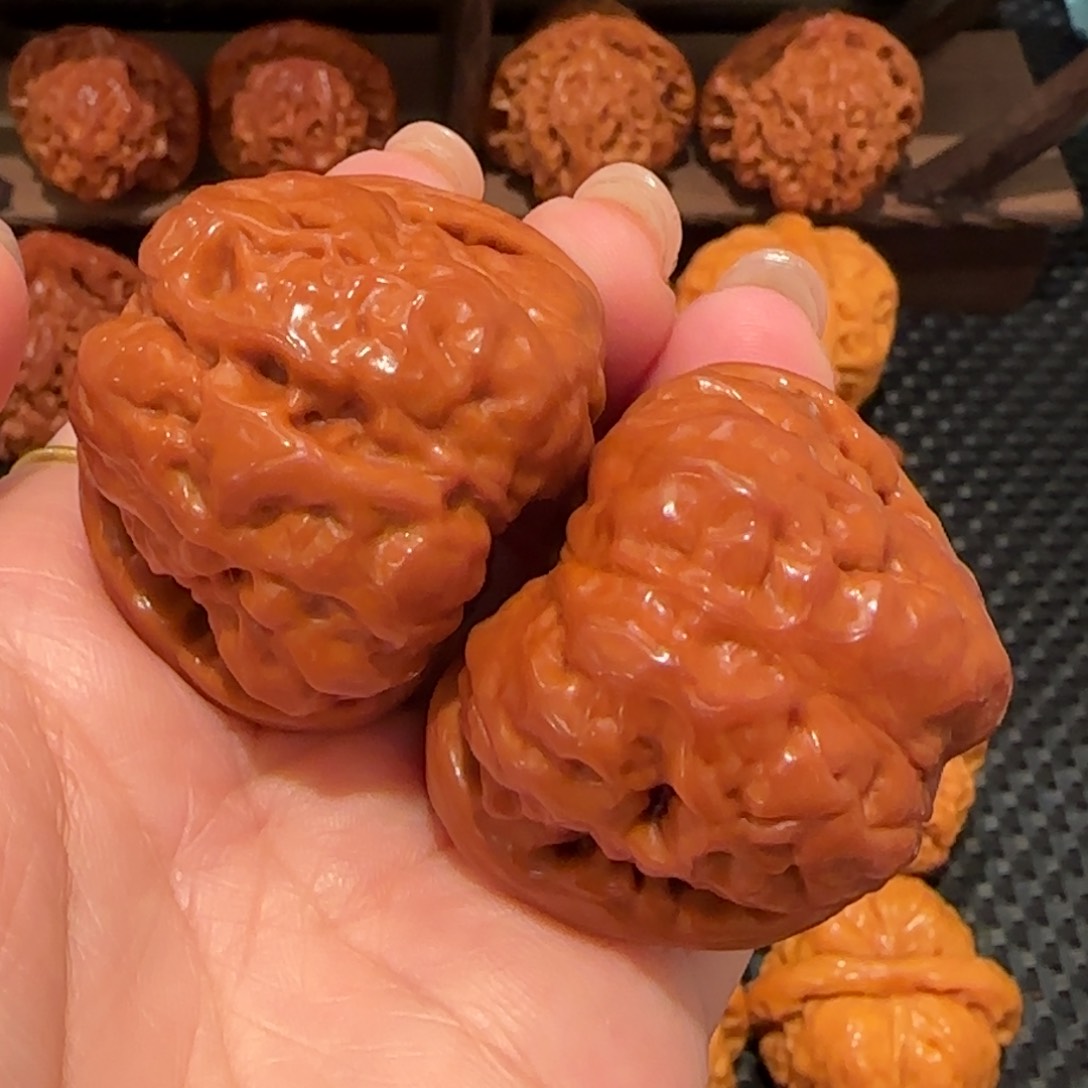 桃核把件蛤蟆头肚45精品1356