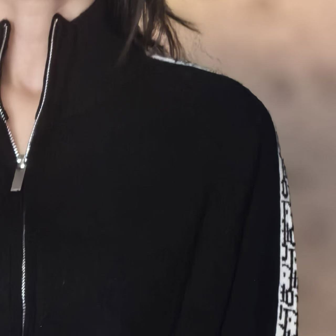 【Lin million专属】秋冬新款通用休闲女男百搭宽松提花针织衫W0028