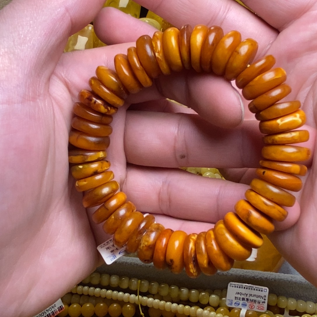 琥珀未镶嵌裸石蜜蜡