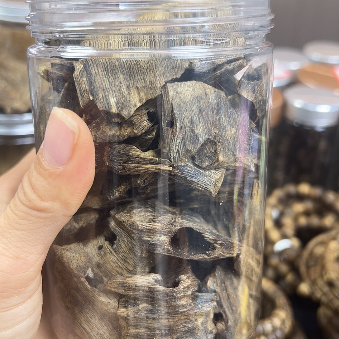 月***星沉香沉香碎屑奇楠沉香陆河品种高油脂颗粒料150克