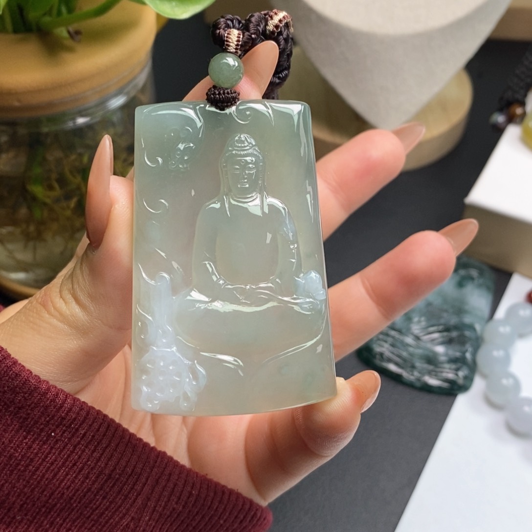 翡翠颈饰未镶嵌缅甸天然翡翠