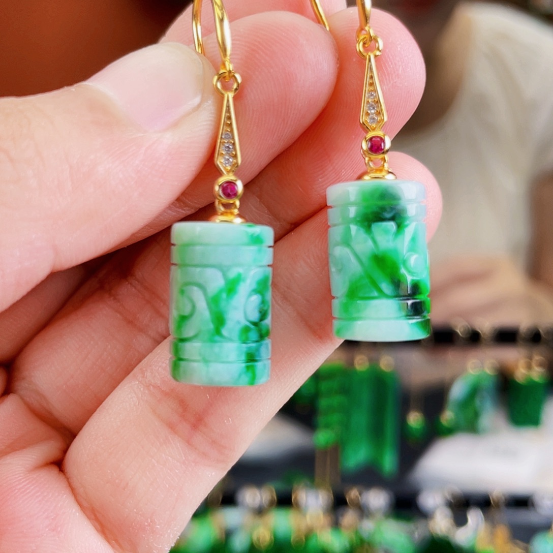 银S925镶嵌翡翠耳饰