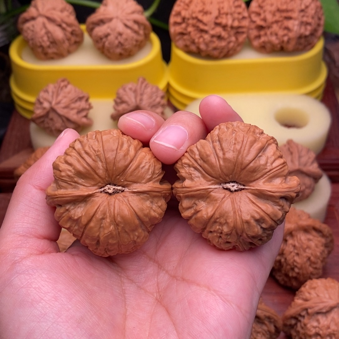 把件文玩核桃42“红皮”大南瓜