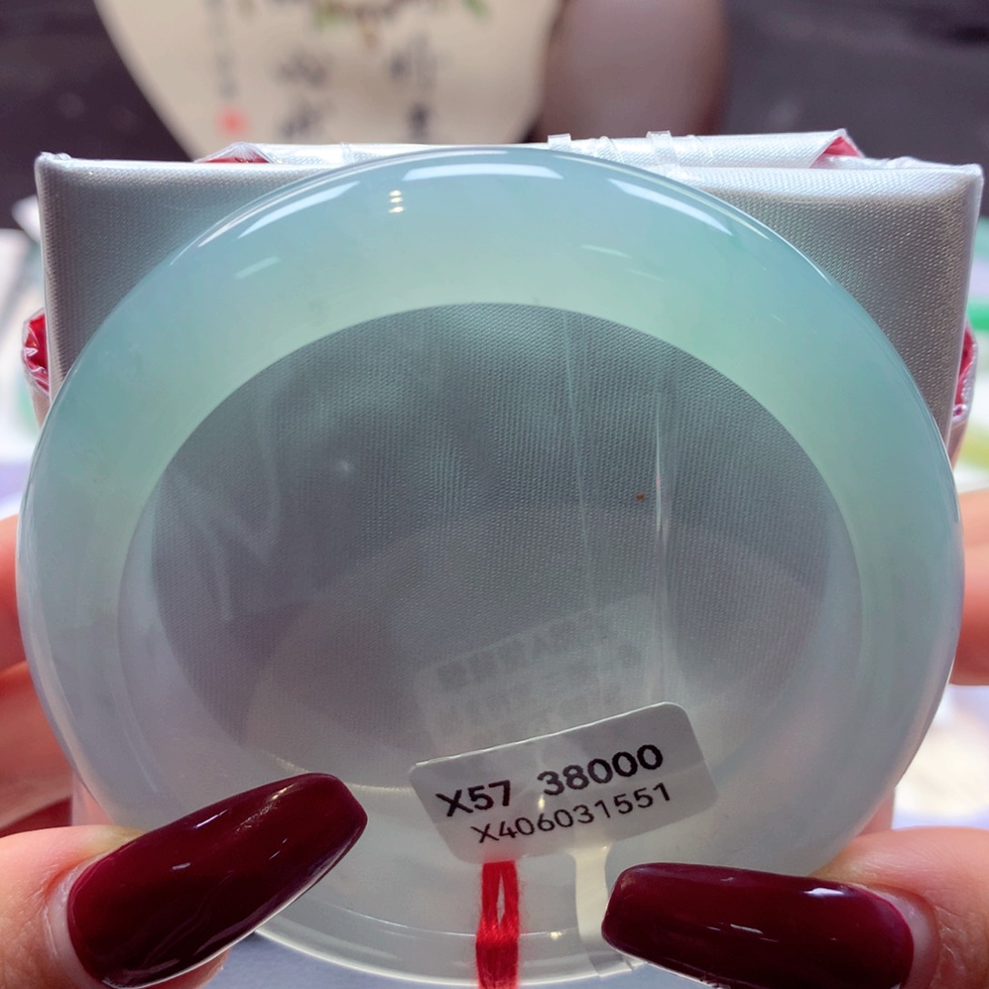 翡翠手镯未镶嵌泥鳅背12号66