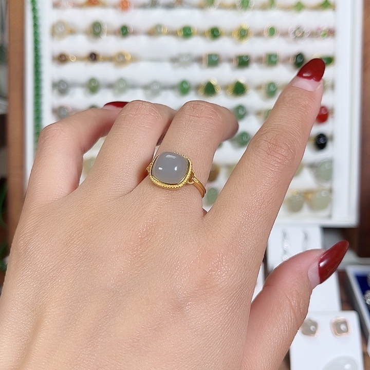 和田玉戒指银S925镀金镶嵌