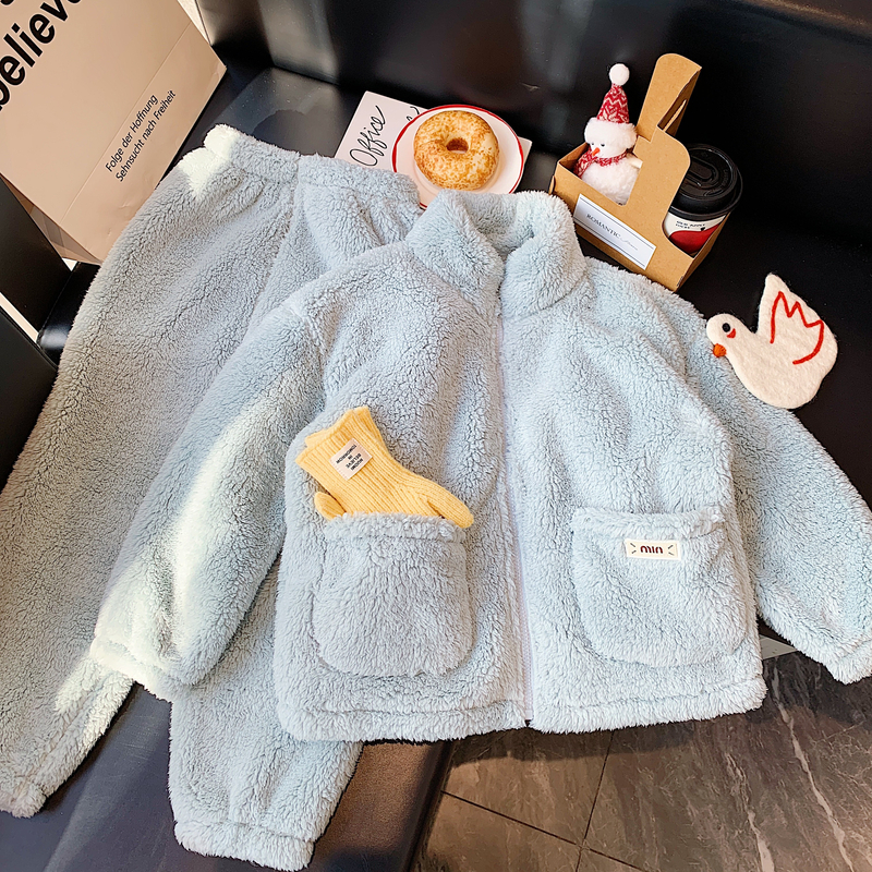 女童冬季家居服2025软糯加厚保暖珊瑚绒睡衣法兰绒女童套装