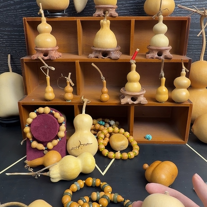 劉***）大叶紫檀（黑酸枝木类）