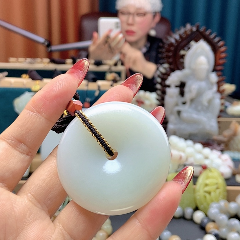 【闪购商品】和田玉（白玉）颈饰未镶嵌宗*