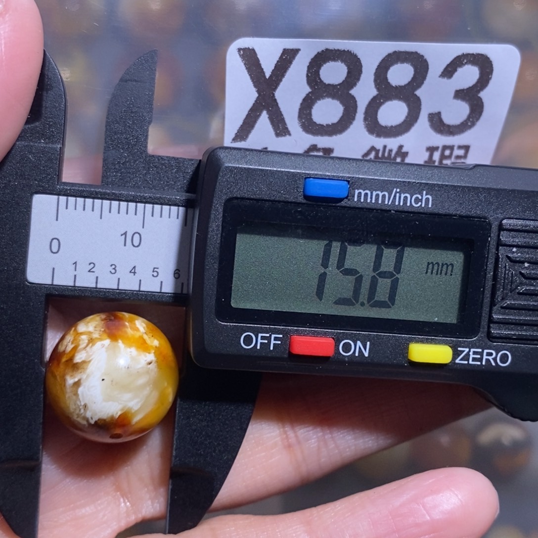 琥珀未镶嵌裸石未镶嵌