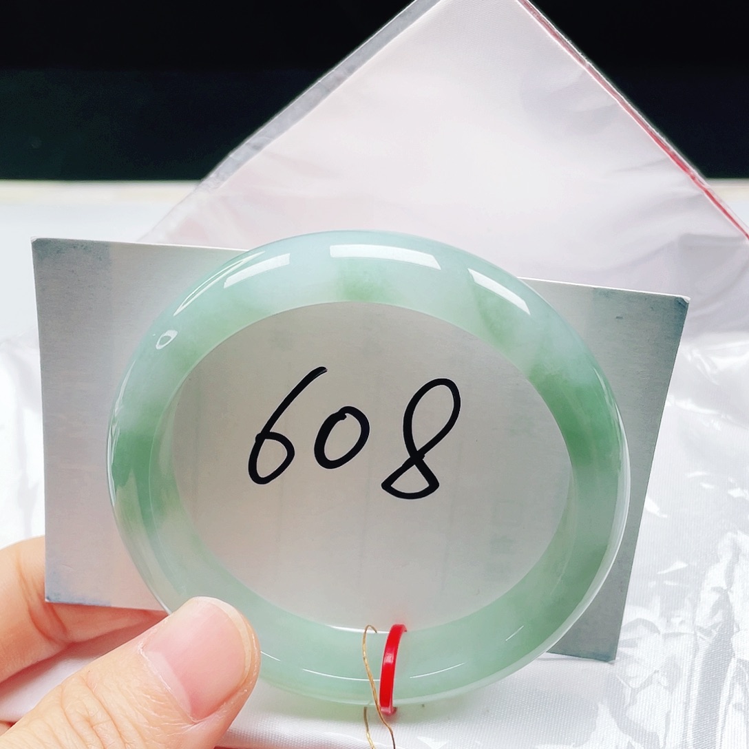 翡翠未镶嵌手镯58圈口