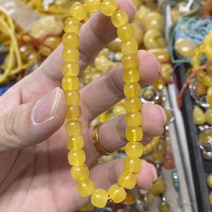 未镶嵌蜜蜡裸石多样性发货