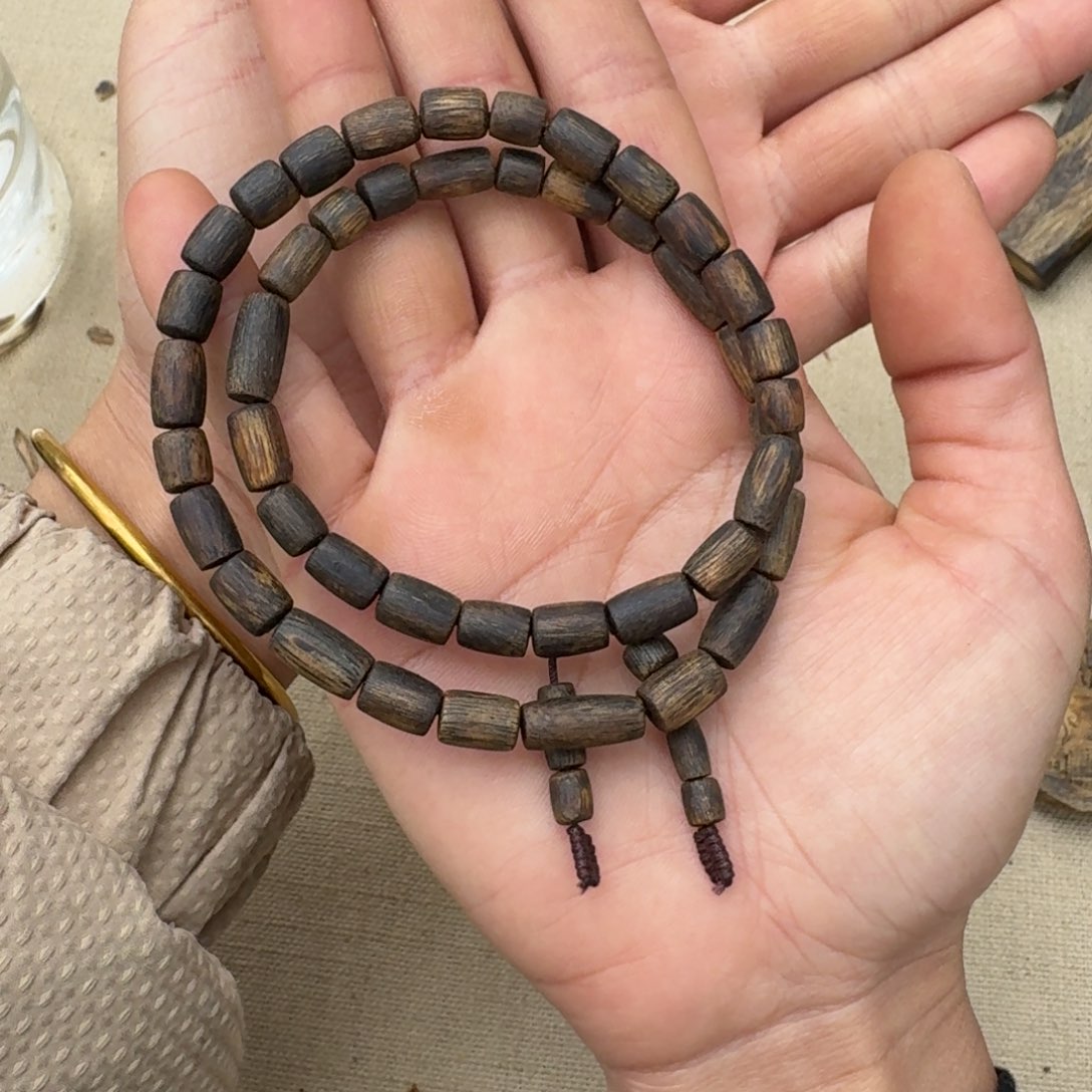 沉香手串绿奇楠沉水双圈约0.6多样性发一条