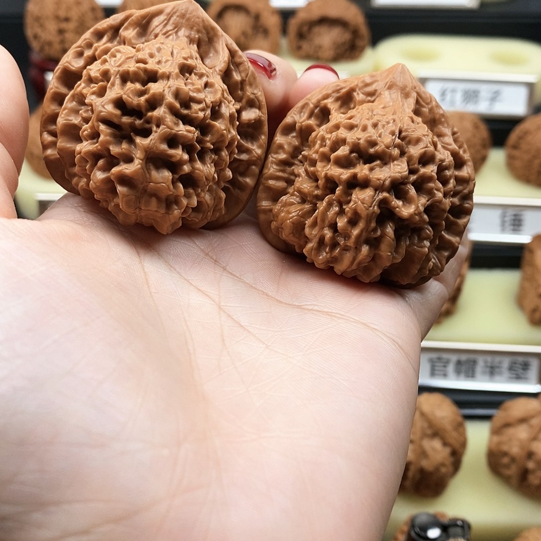 文玩核桃把件官帽44尺935