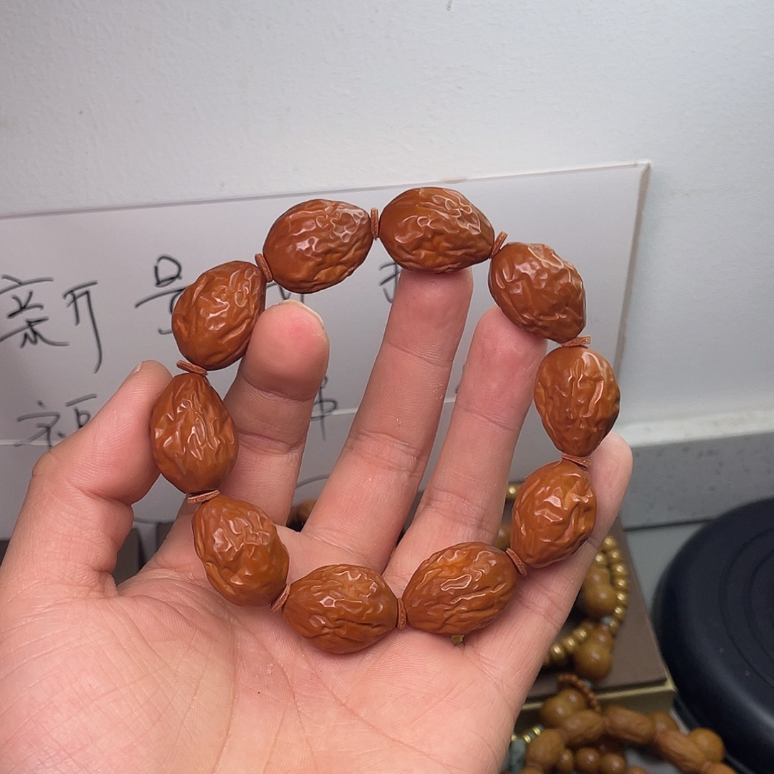 瞄***瞄手串/手链橄榄核1.8大枣