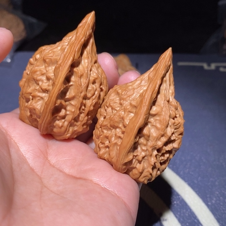 @***塞文玩核桃吊坠红缨枪