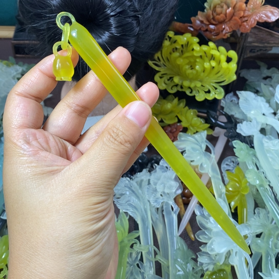 蛇纹石玉未镶嵌发饰