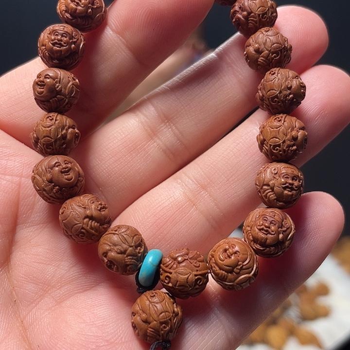 橄榄核吊坠龙纹桃核