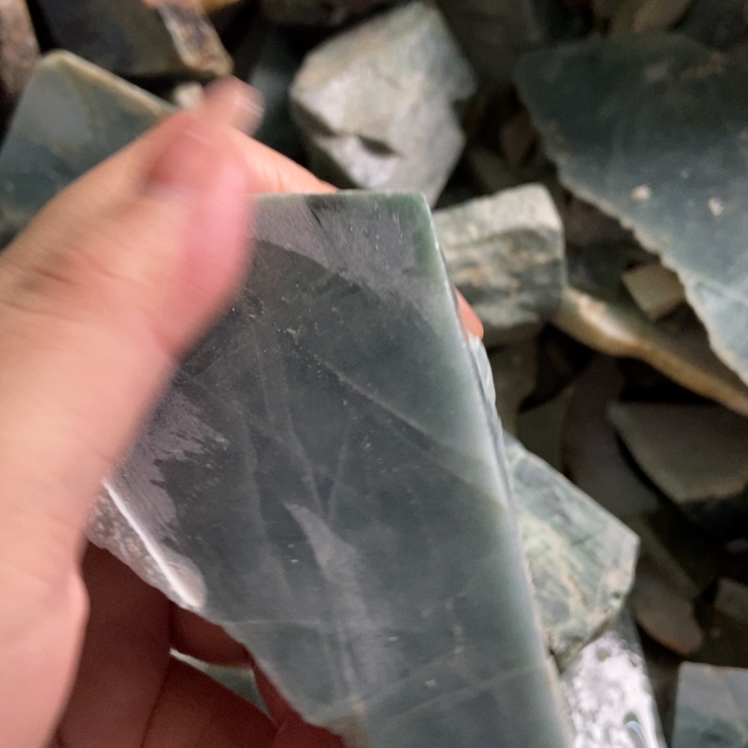 翡翠未镶嵌挂件天然翡翠