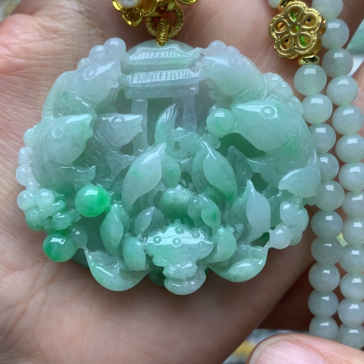 颈饰未镶嵌翡翠翡翠