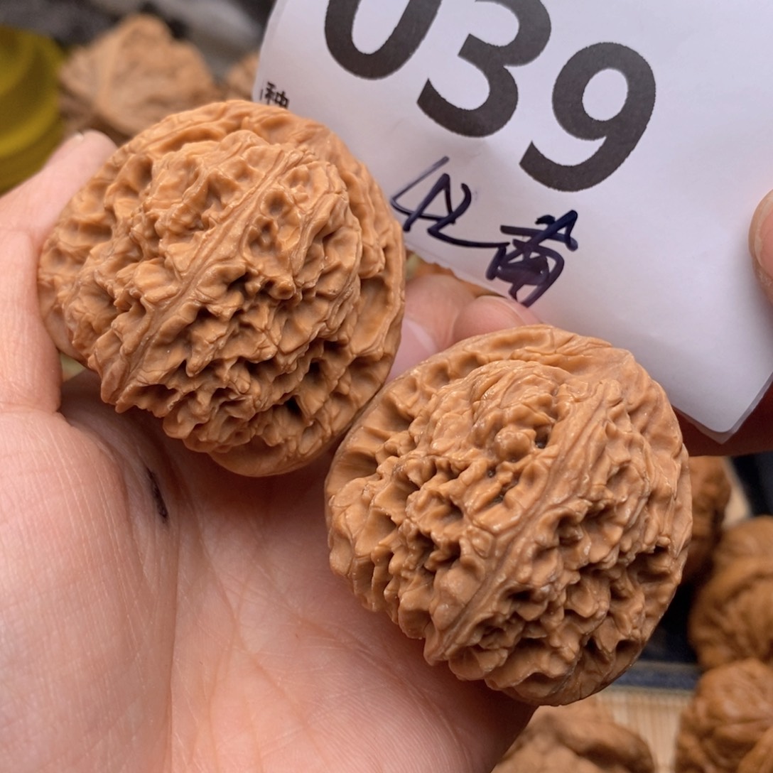 文玩核桃把件039号42南疆全