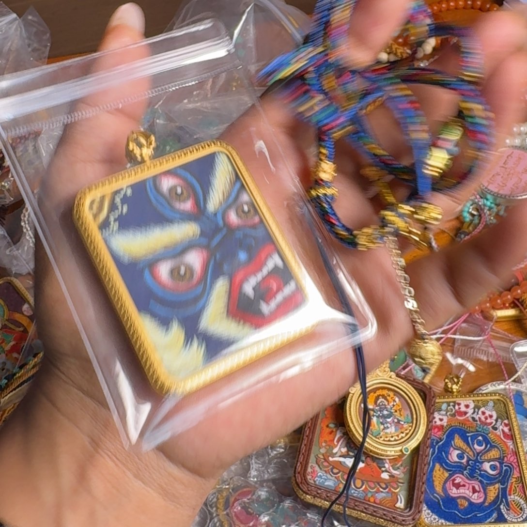 泥塑浪**泽藏式风格彩绘泥塑擦擦