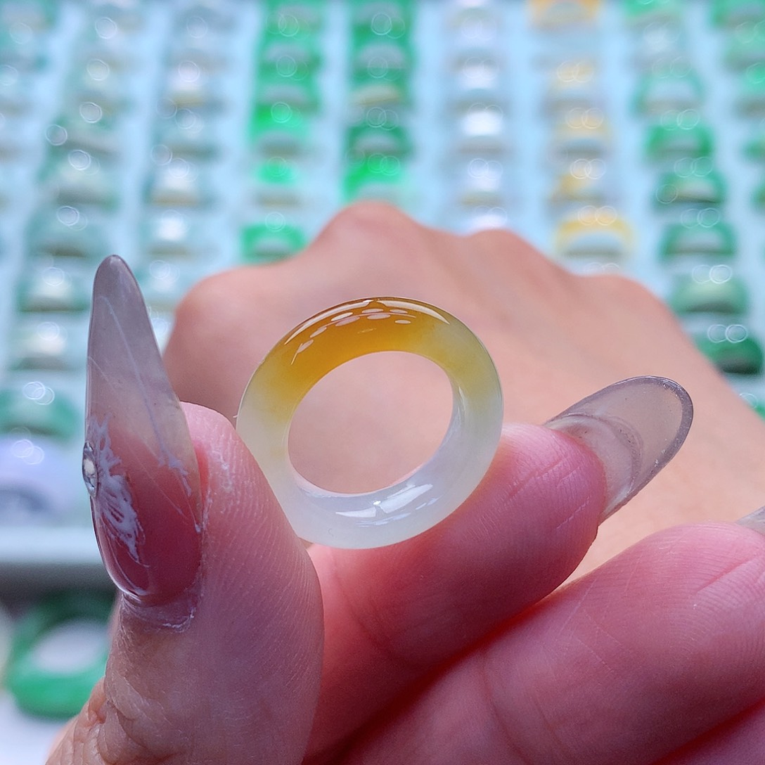 翡翠戒指未镶嵌6号