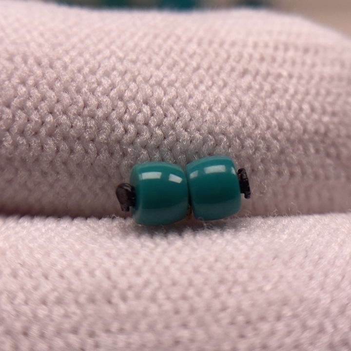 未镶嵌绿松石珠宝奇石直切对珠4.1mm福利款AA1046