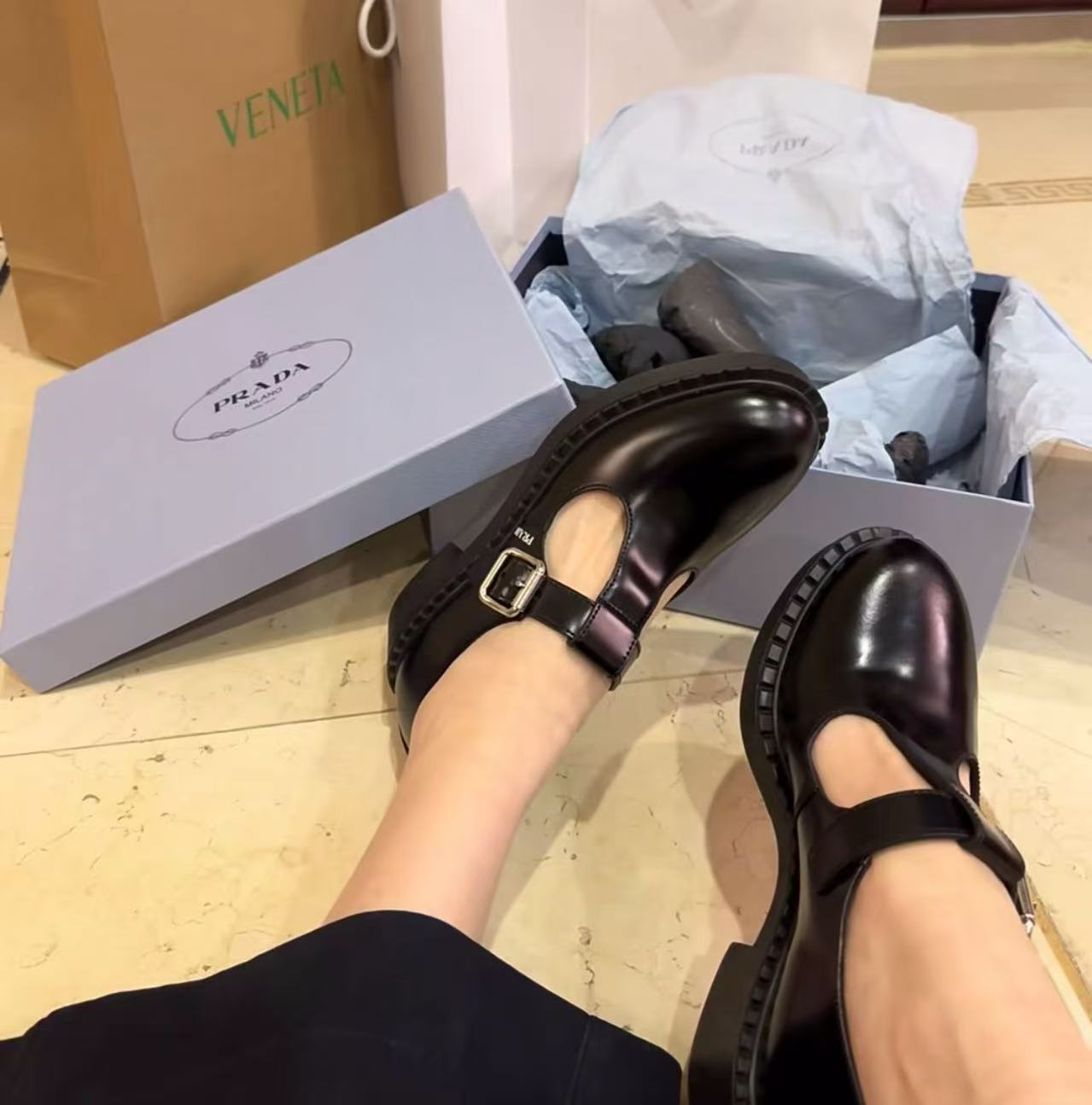 未使用 Prada/普拉达 /六六/女鞋