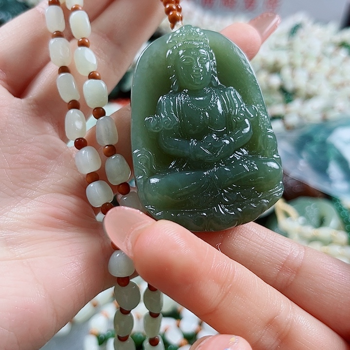 和田玉未镶嵌颈饰