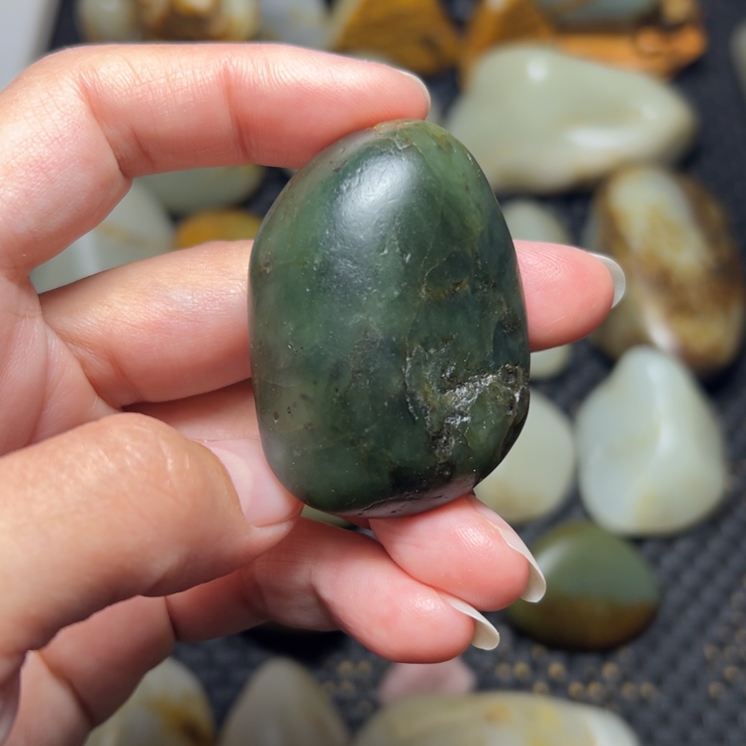 和田玉未镶嵌挂件A11