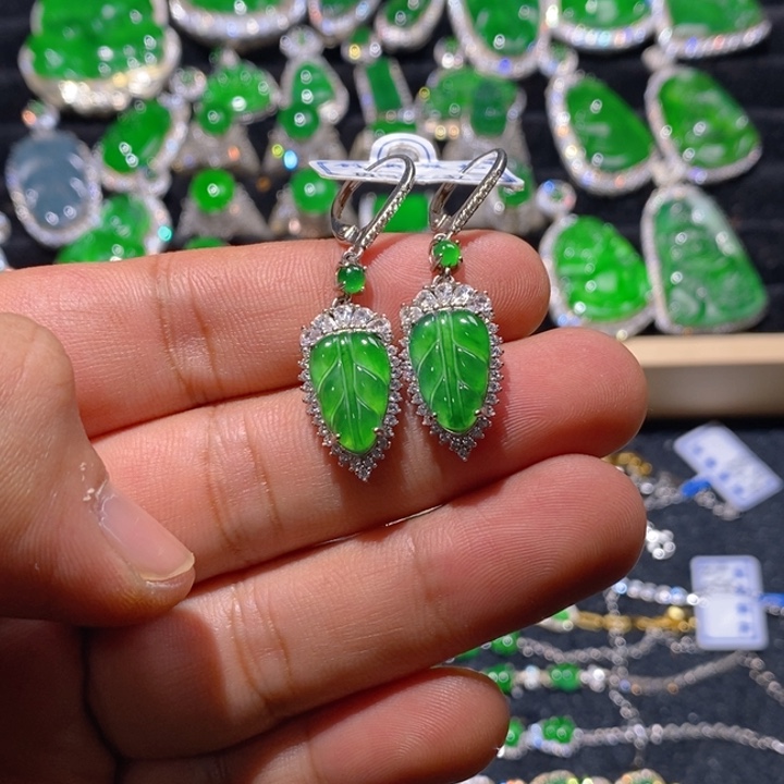 翡翠耳饰银S925镶嵌天然A货翡翠