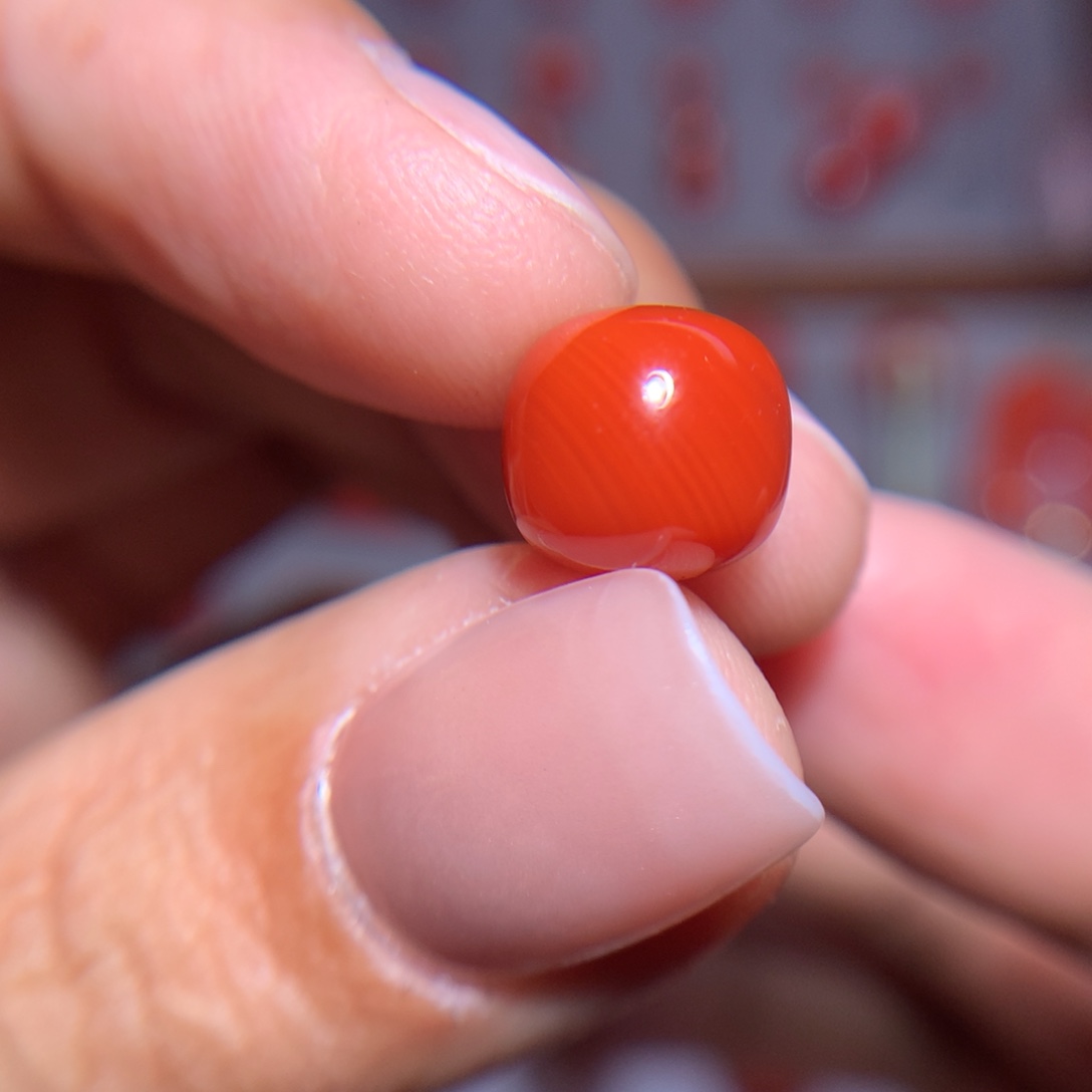 南红玛瑙老型9.4×8.5色艳未镶嵌微纹