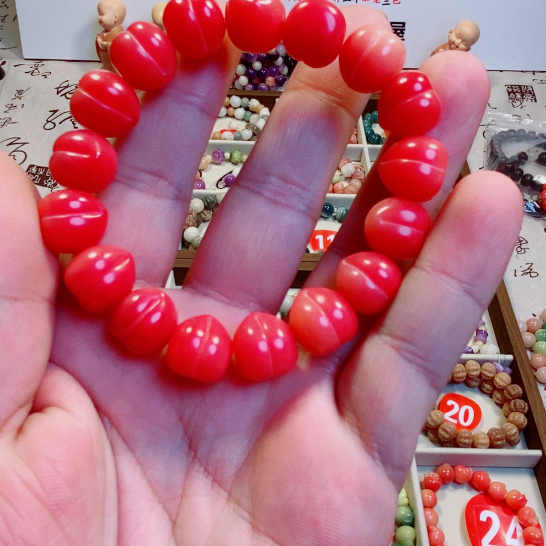 白玉菩提吊坠粉桃