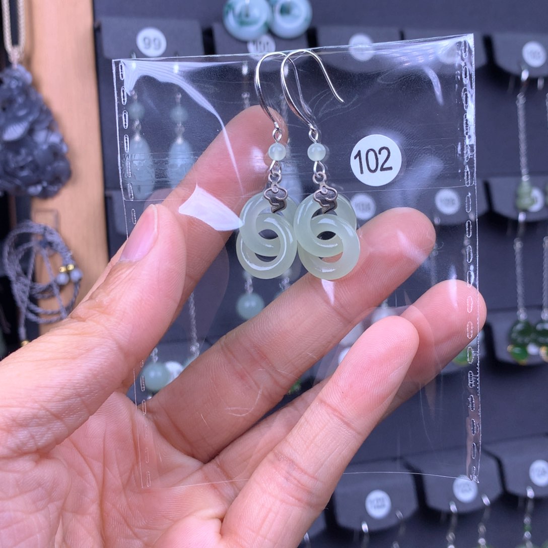 和田玉耳饰银S925镶嵌醒*