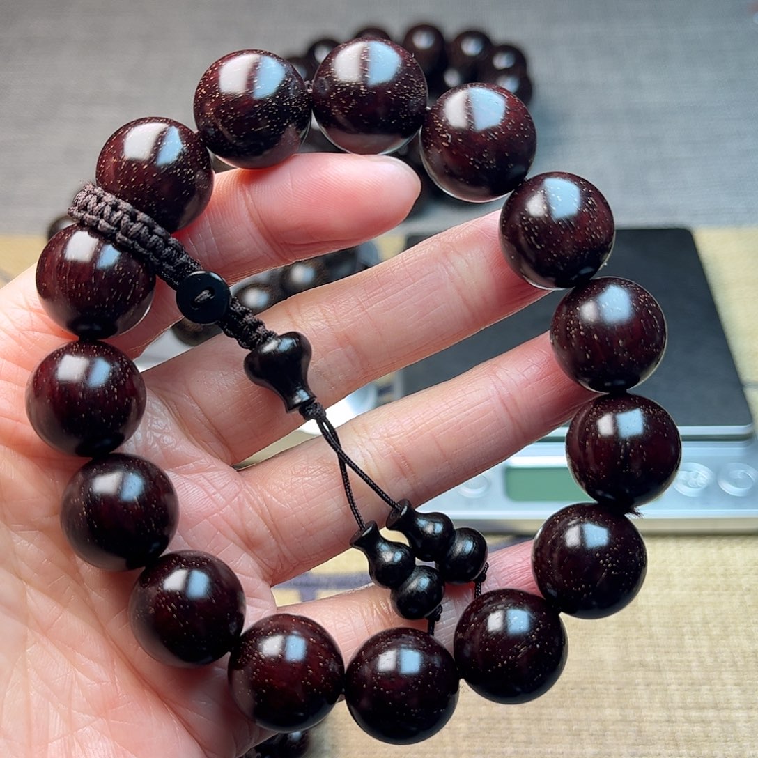 檀香紫檀（小叶紫檀）1.5多星