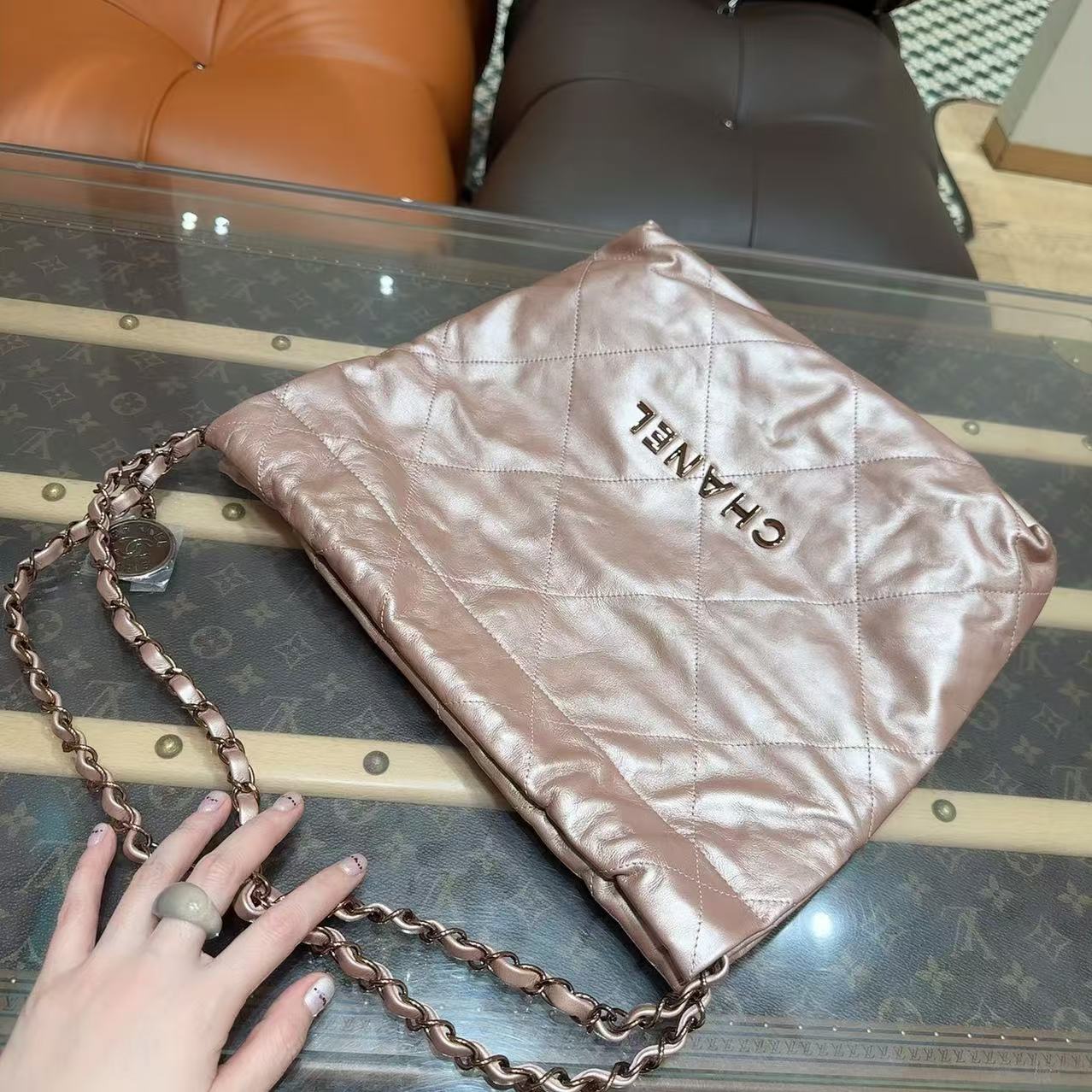 未使用 Chanel/香奈儿 22bag 玫瑰金色小号垃圾袋