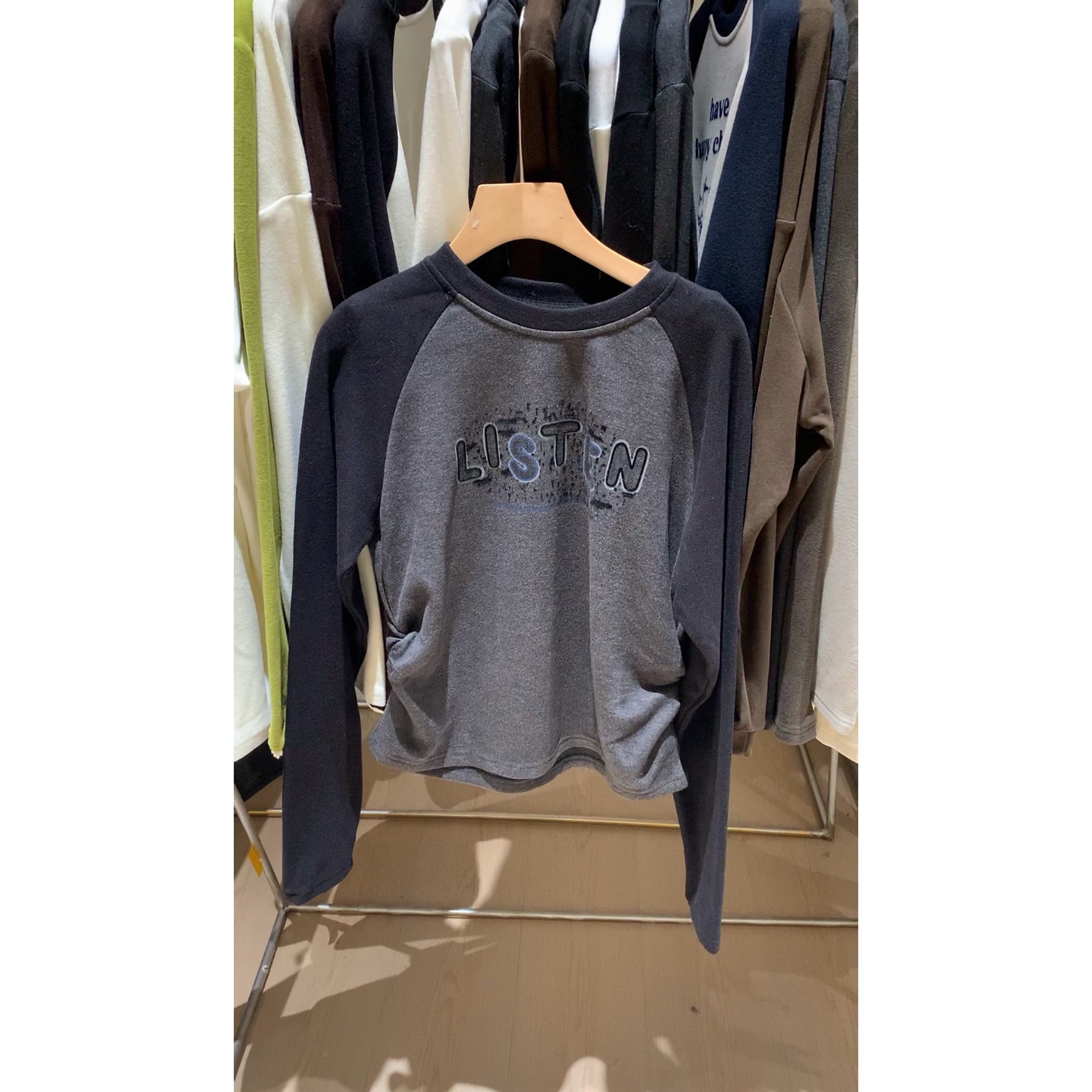 91716-字母磨毛加厚T