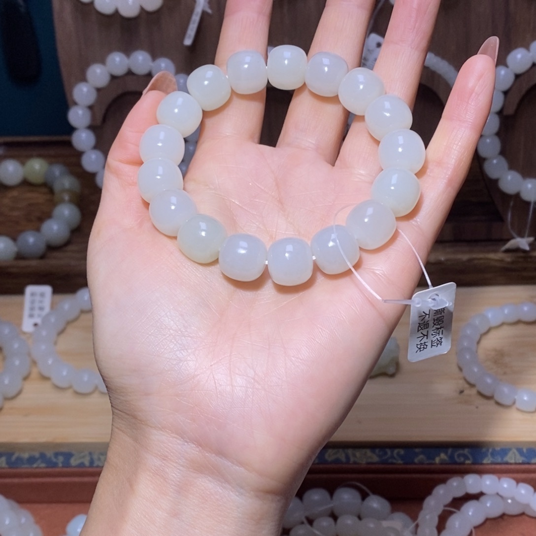 和田玉（白玉）手串未镶嵌13老型