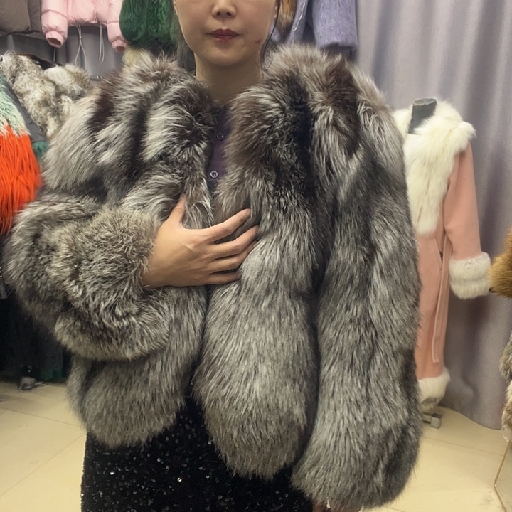 大衣好好看好喜欢