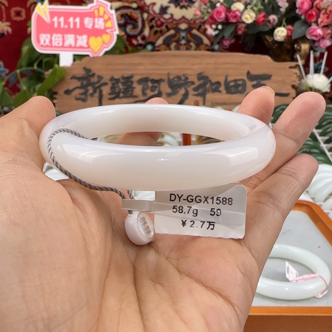 和田玉未镶嵌手镯天然新疆羊脂白玉女士手镯