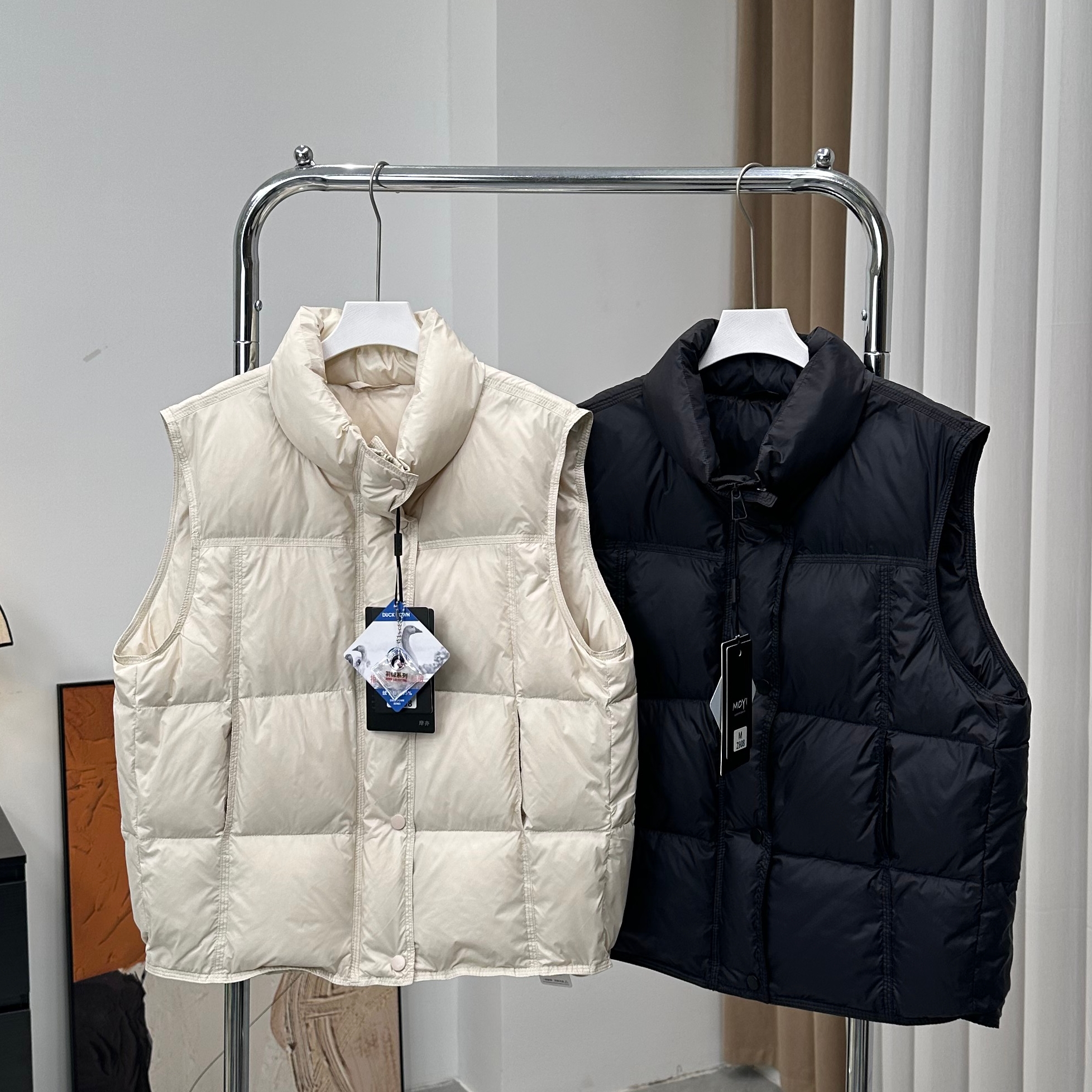 「真95%白鸭绒 轻薄马甲」龟背面包羽绒马夹 冬季百搭立领叠穿Z808